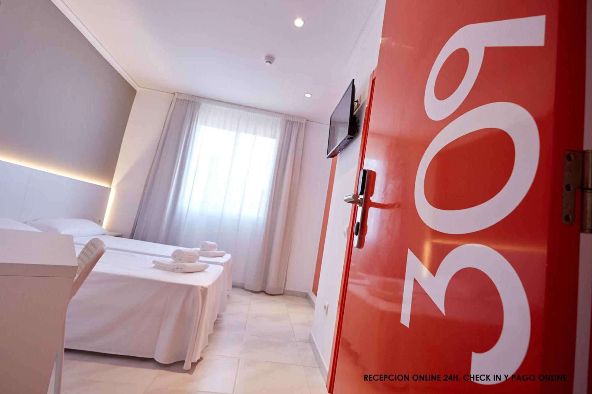 Hotel Dl Port Grao de Castellon Extérieur photo