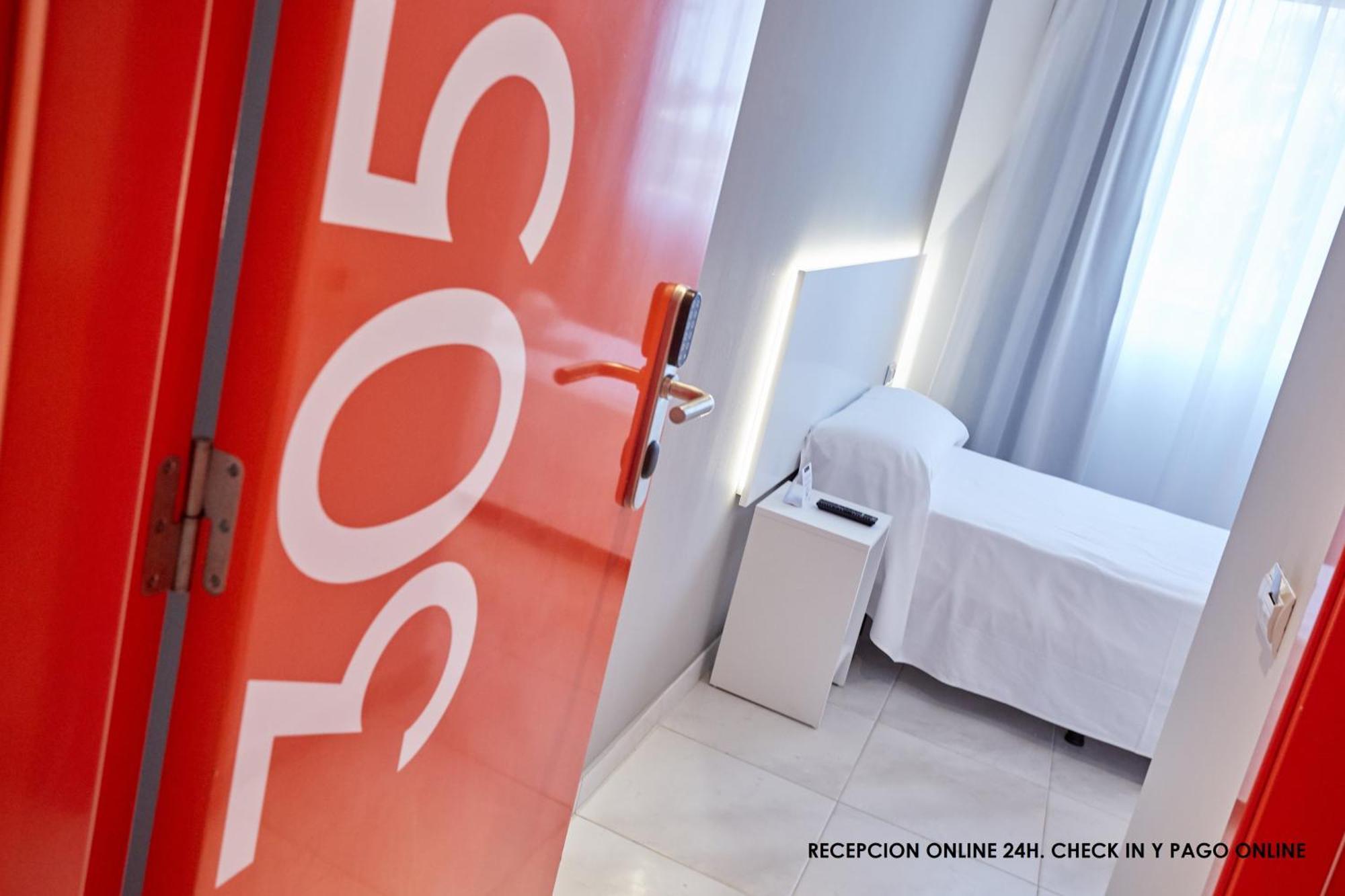 Hotel Dl Port Grao de Castellon Extérieur photo